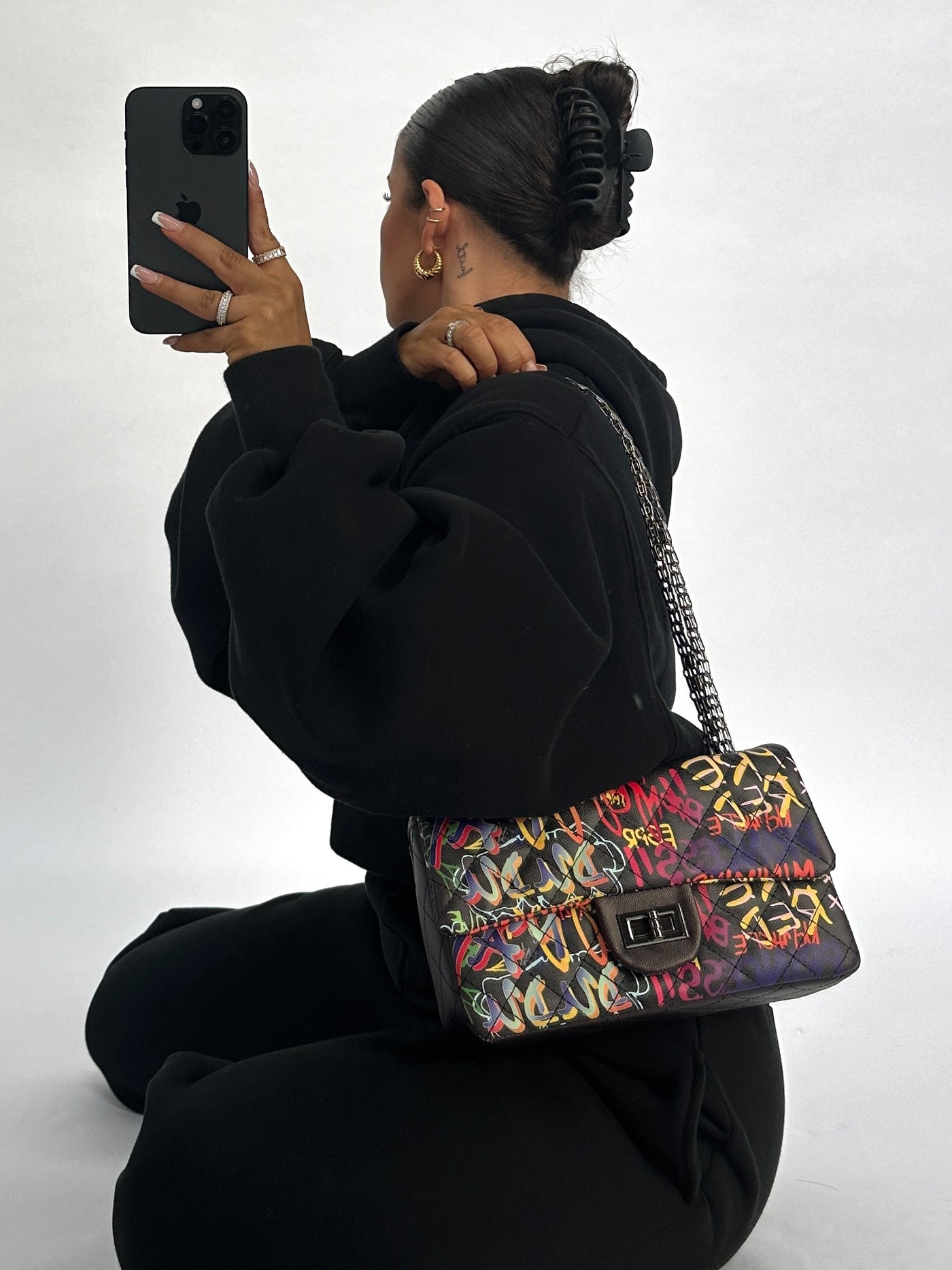 GRAFFITI SHOULDER BAG - BLACK