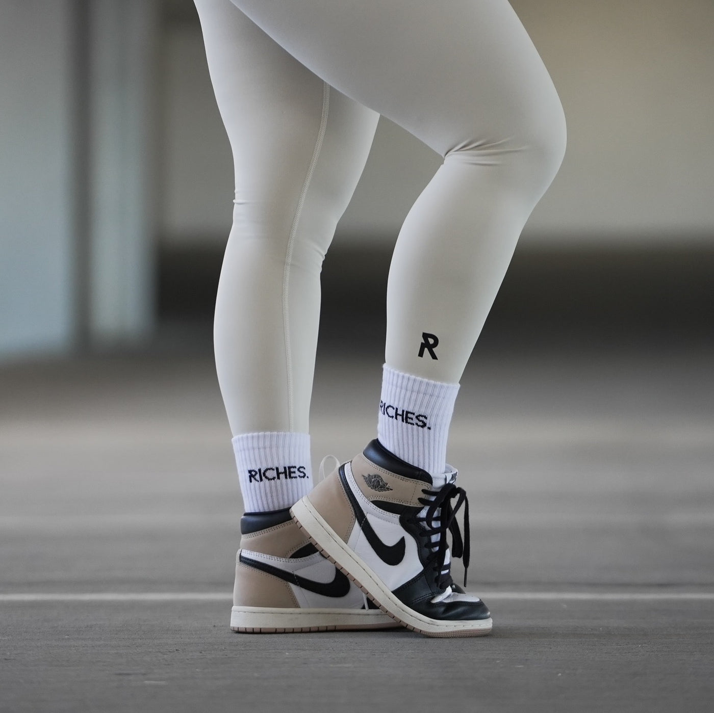 ASTRAIA LEGGINGS - CREAM