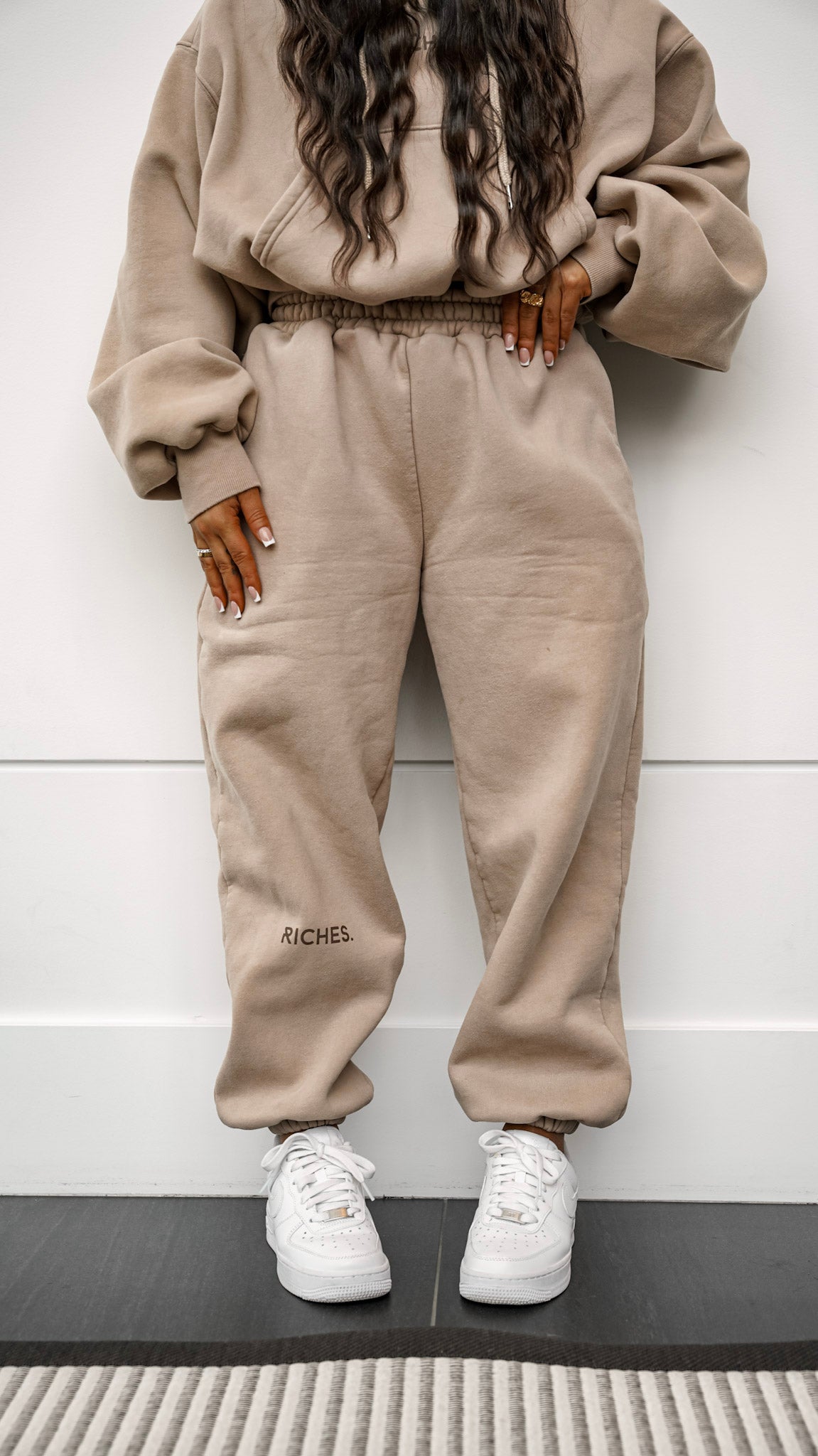 MOCHA BONNIE SWEATPANTS