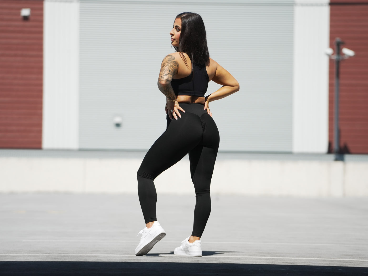 ASTRAIA LEGGINGS - BLACK