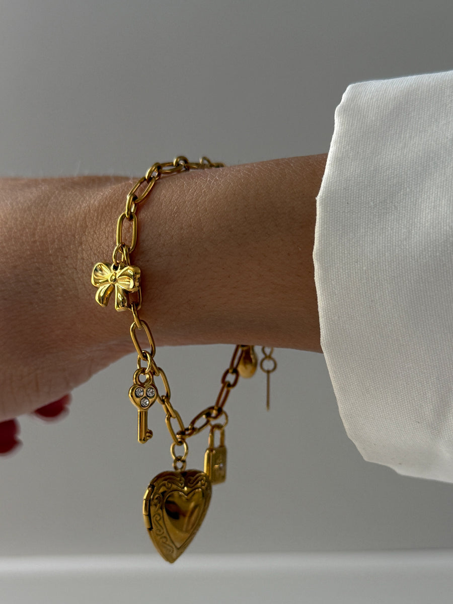 ASTRA CHARM BRACELET