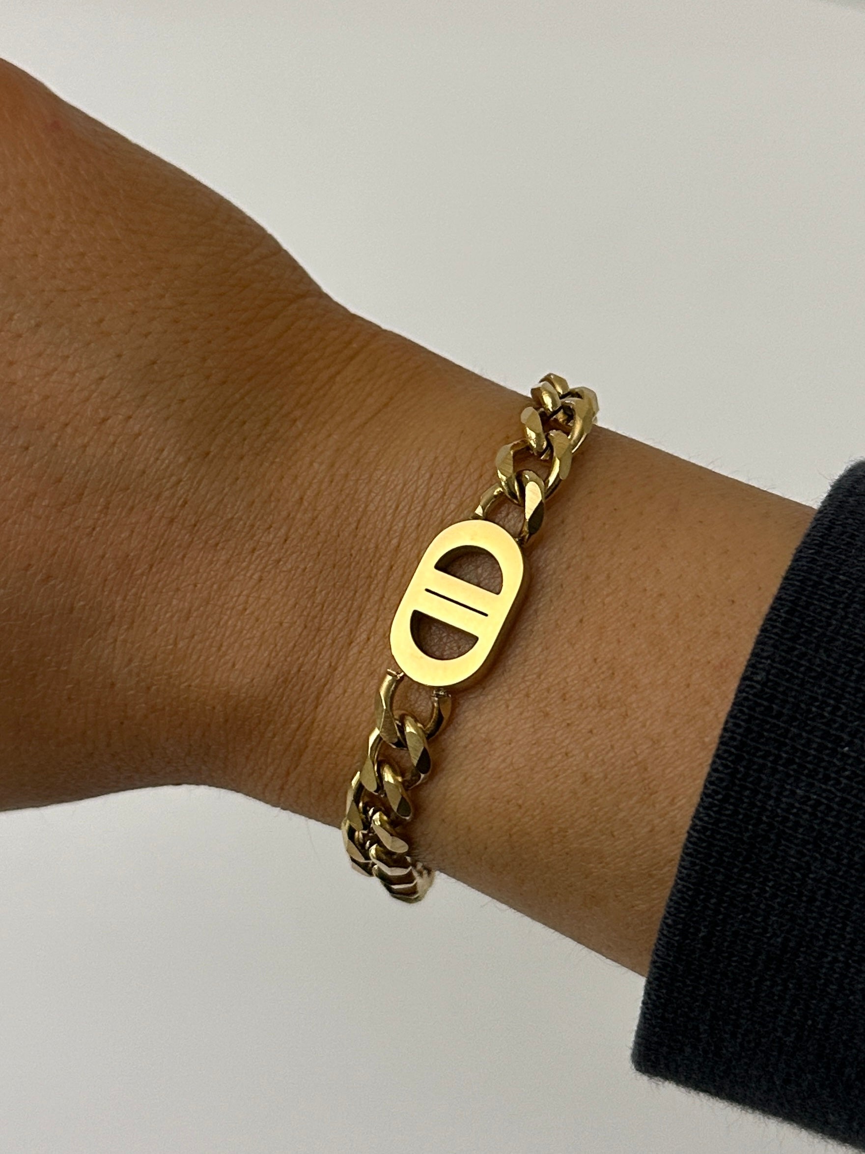 DOUBLE D GOLD BRACELET